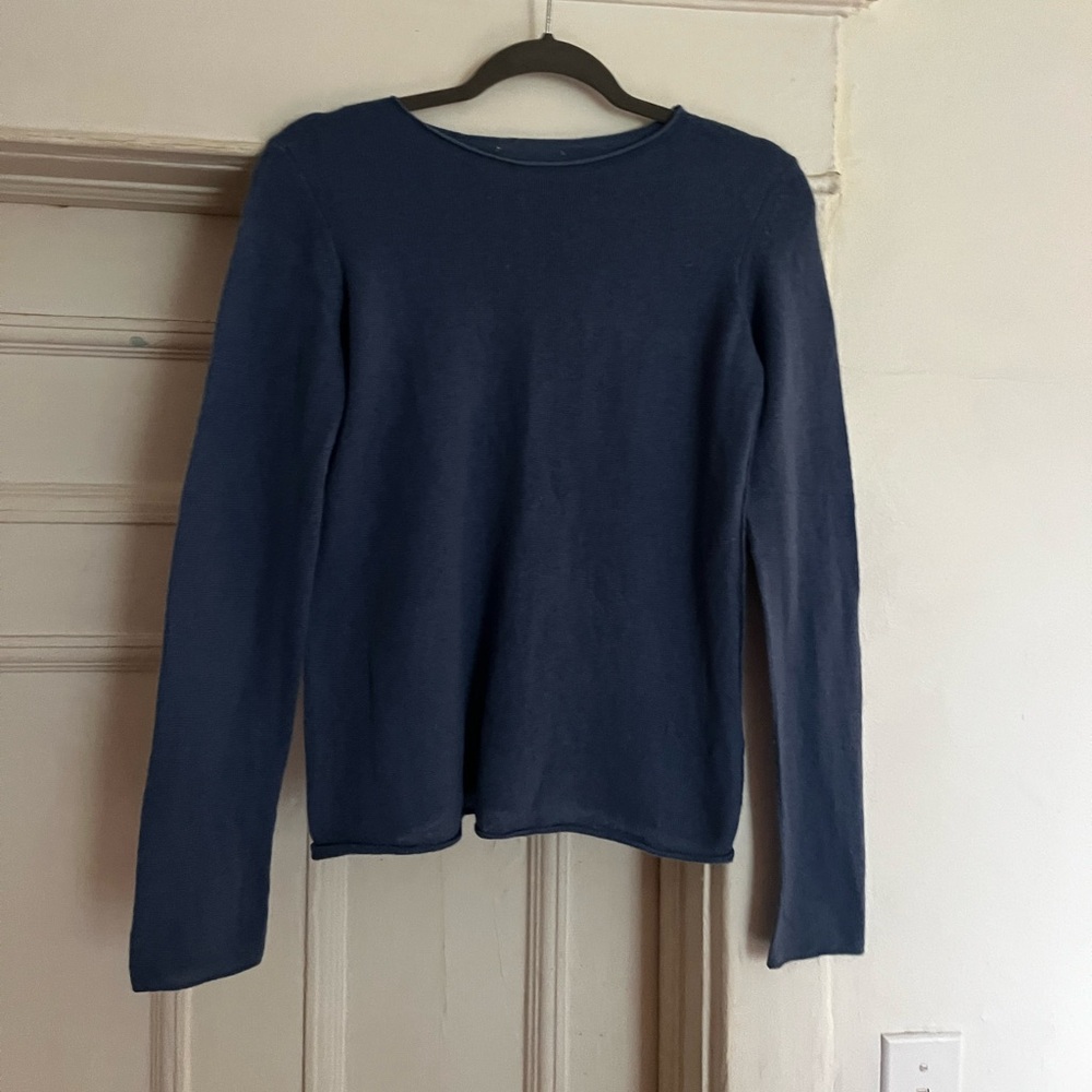 100% cashmere sweater